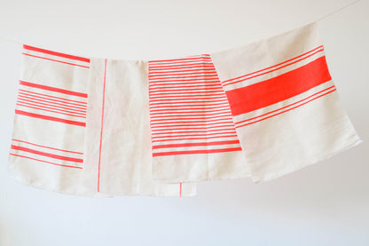 Qelem Towels - Set of 4